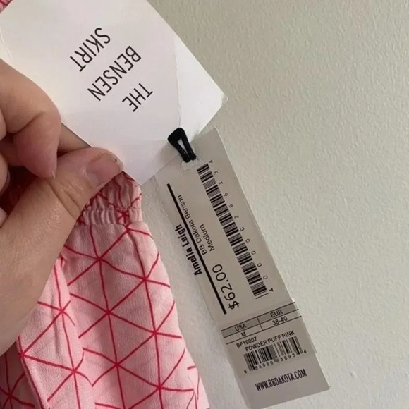 NWT BB Dakota Pink Ruffled Mini Skirt - Picture 7 of 8